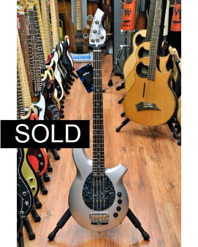 Musicman Bongo 4 HS Piezo Silver